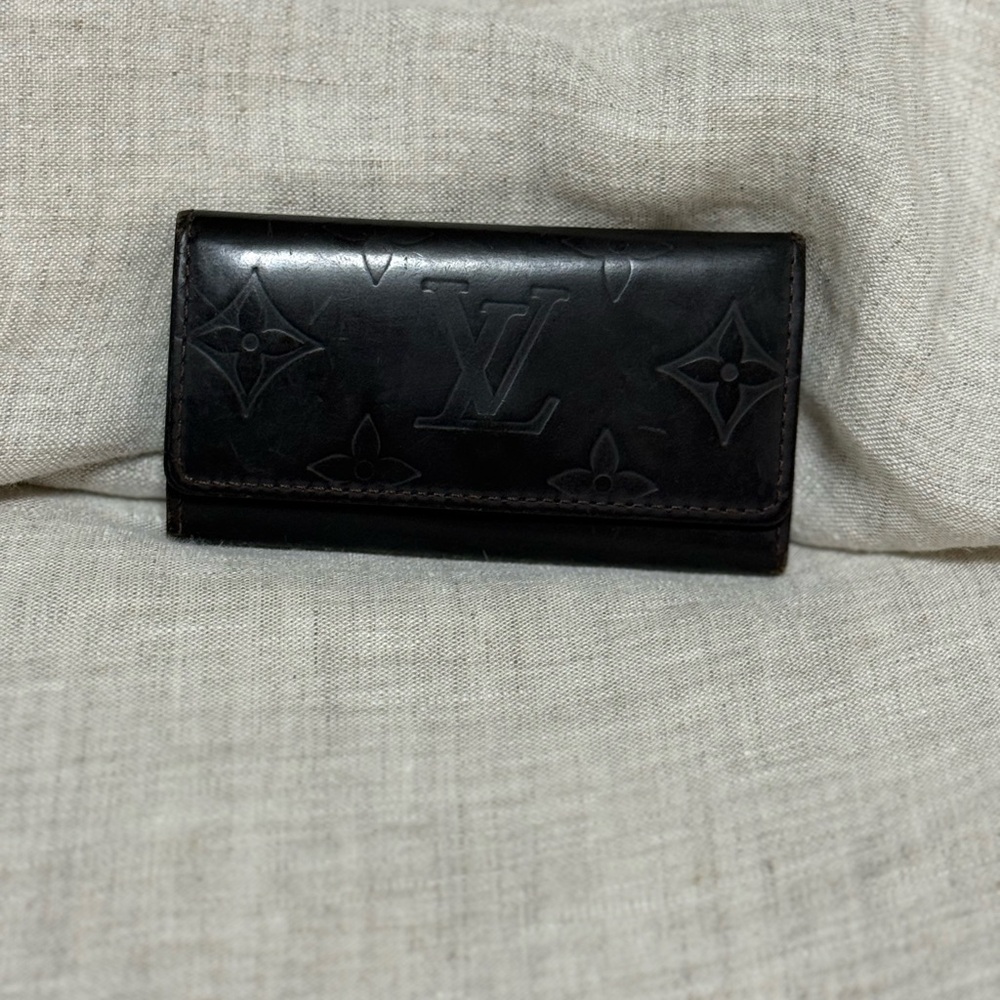 Louis Vuitton Monogram Empreinte Leather 4 Key Holder